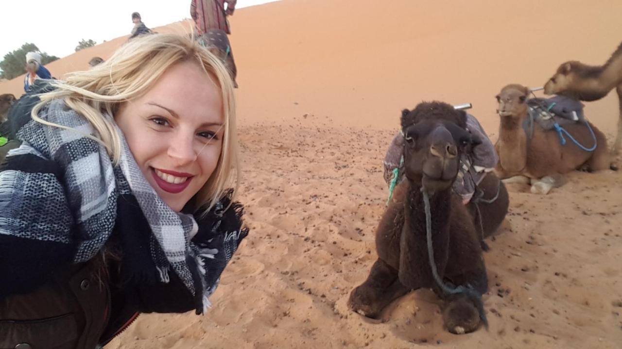 Desert Romantic Camp เมอร์ซูกา ภายนอก รูปภาพ