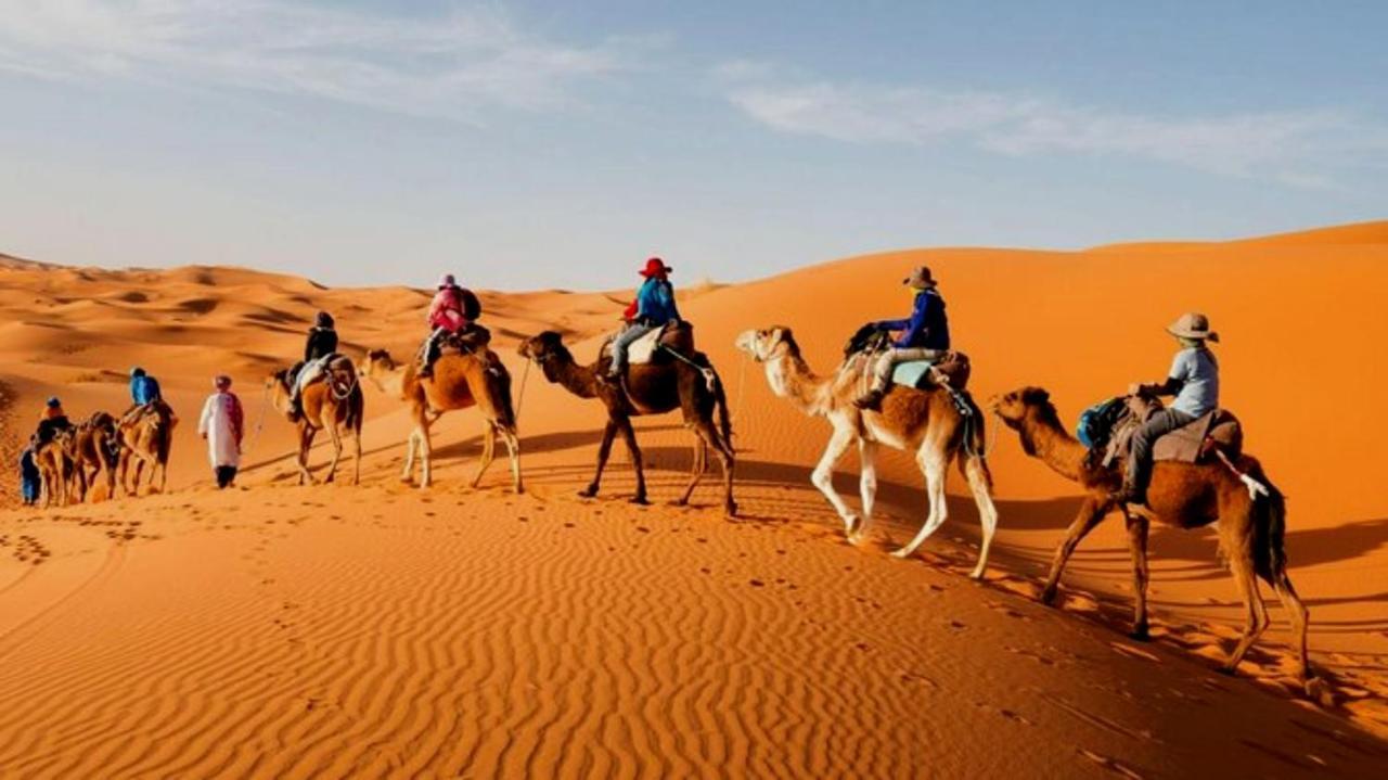Desert Romantic Camp เมอร์ซูกา ภายนอก รูปภาพ
