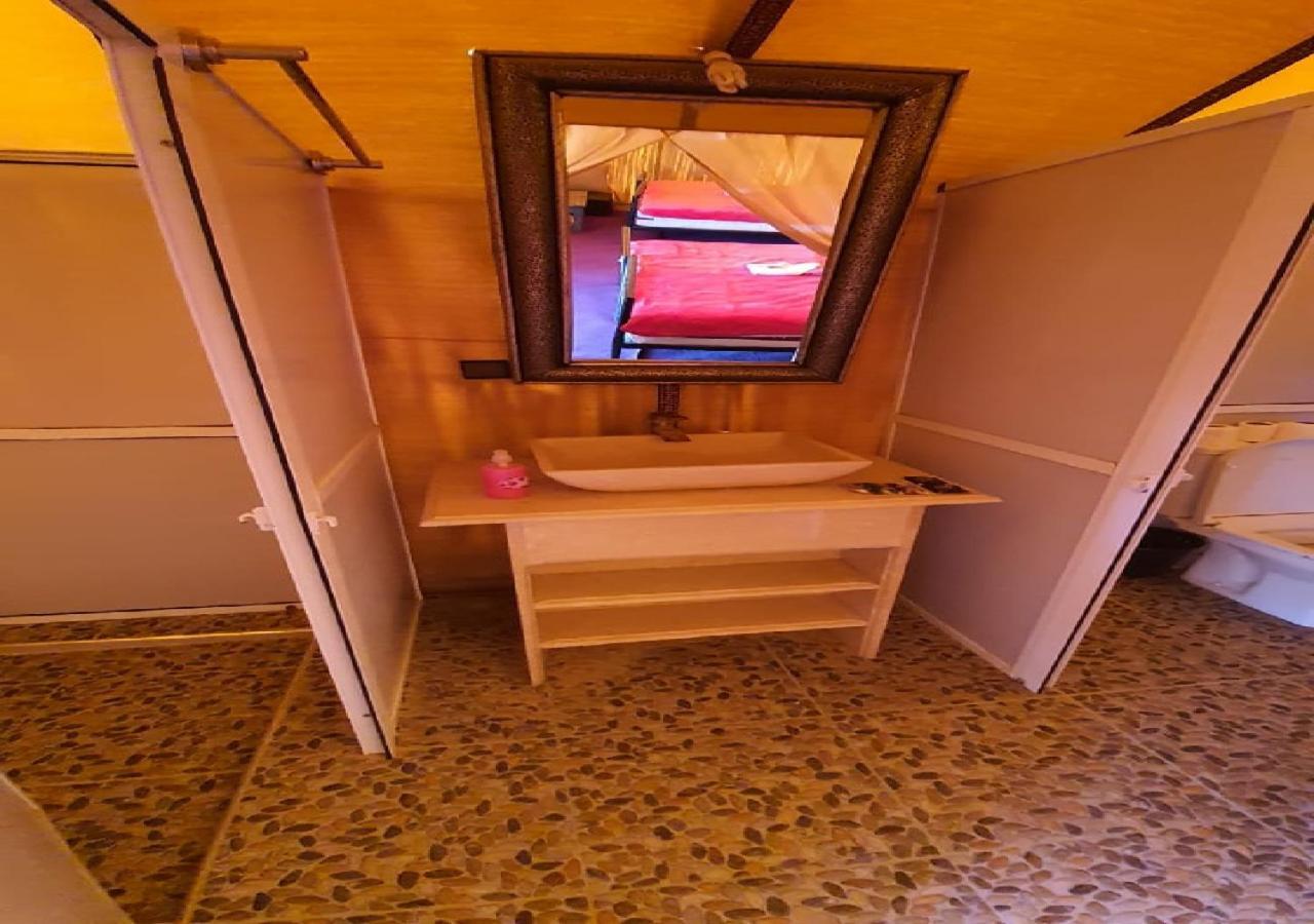 Desert Romantic Camp เมอร์ซูกา ภายนอก รูปภาพ