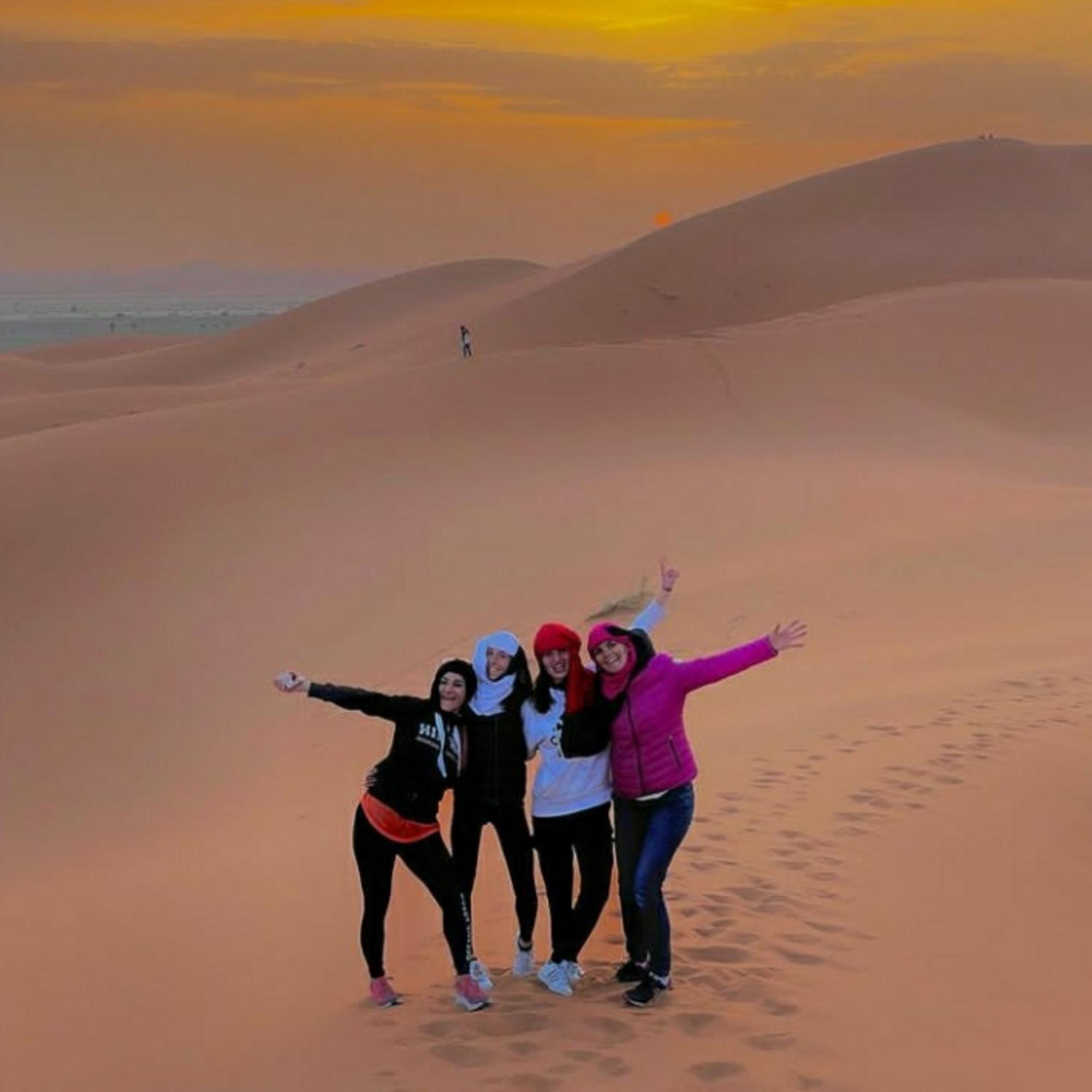 Desert Romantic Camp เมอร์ซูกา ภายนอก รูปภาพ