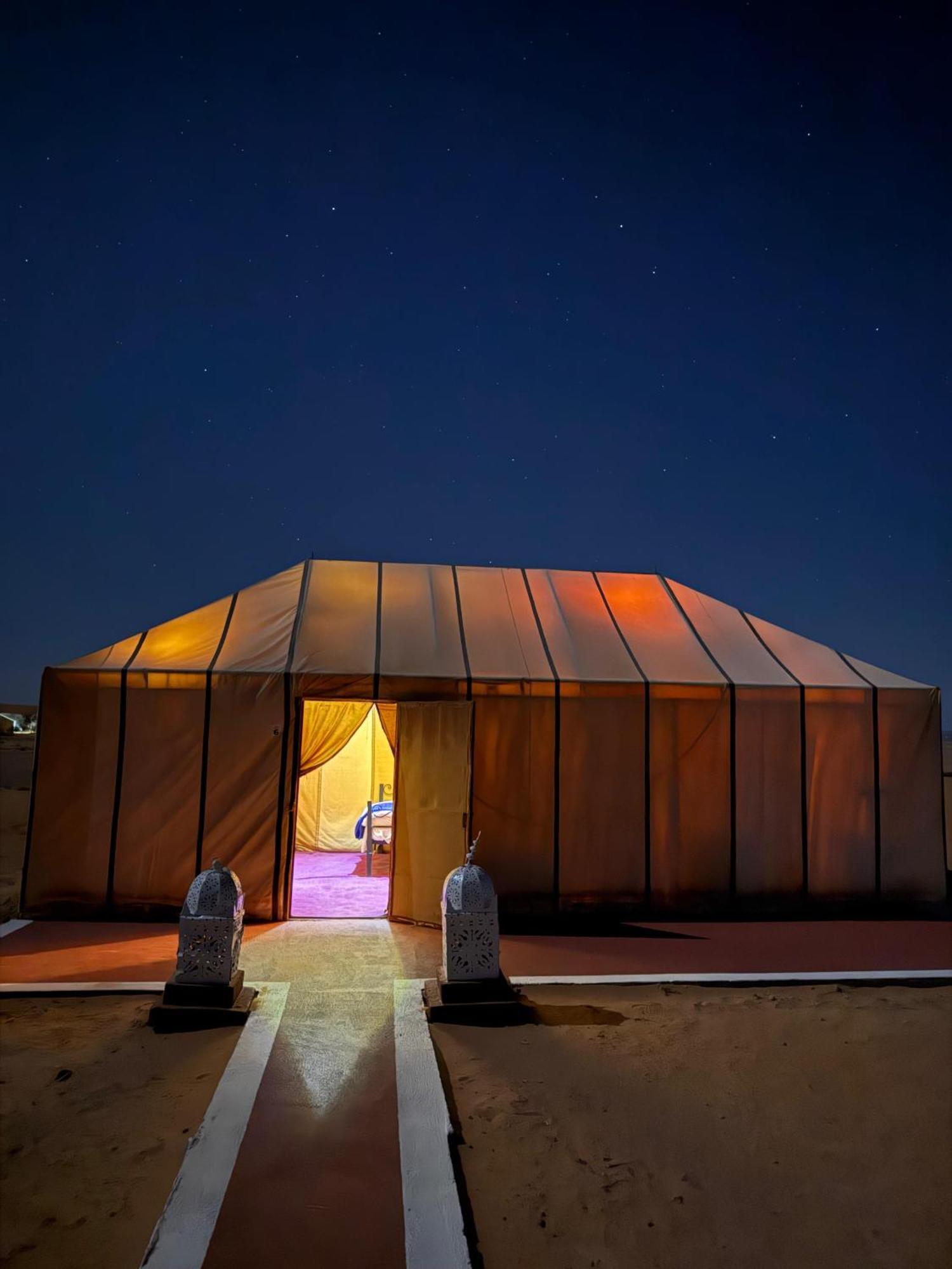 Desert Romantic Camp เมอร์ซูกา ภายนอก รูปภาพ