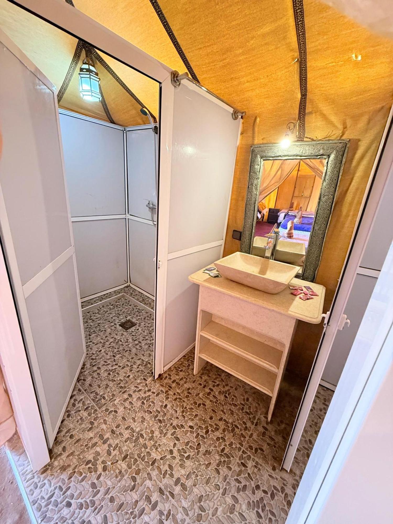 Desert Romantic Camp เมอร์ซูกา ภายนอก รูปภาพ